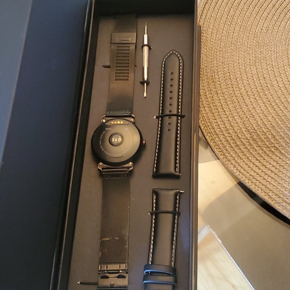 Smart Watch - Picture 3 of 4